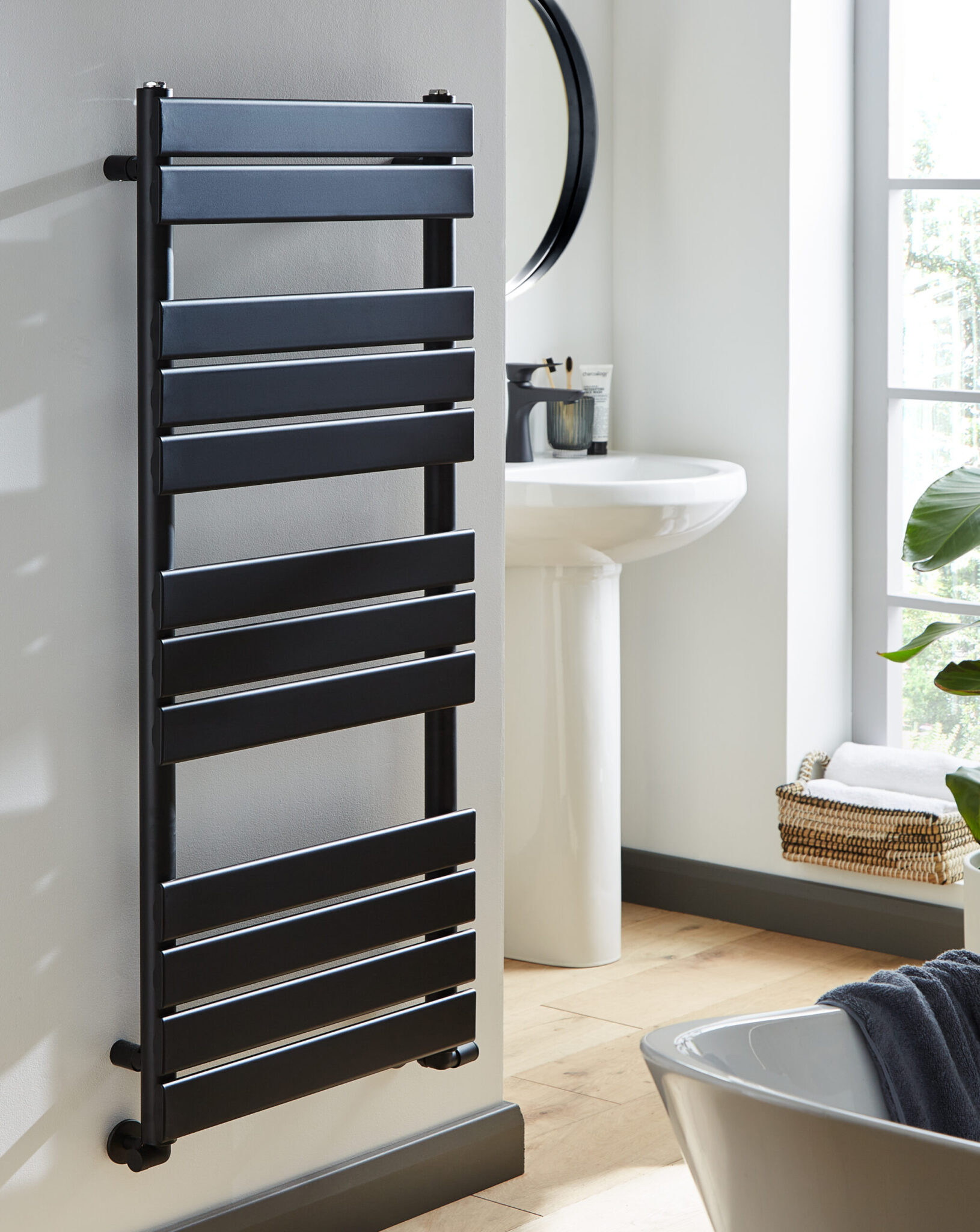 Kartell Memphis 600x1200mm Matt Black Designer Towel Radiator